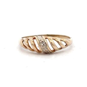 Lady's Yellow Gold and Diamond Estate Ring 071169
