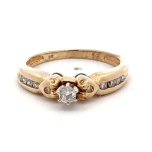 Estate Diamond Lady's Ring 071438